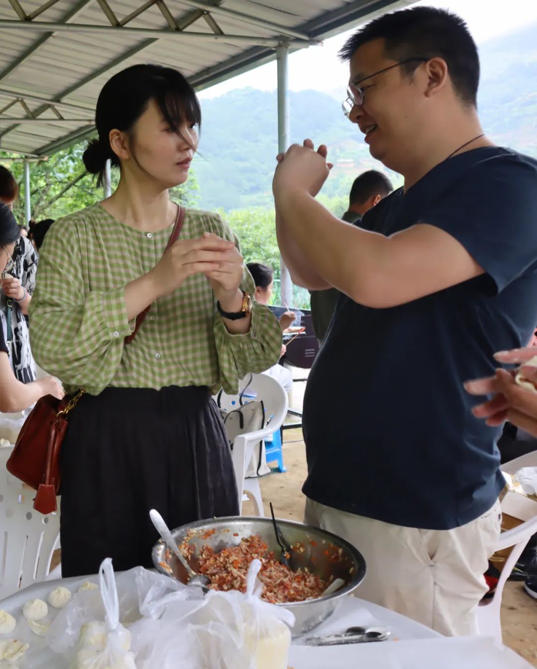消化内科2杨上文主任夫妻1门诊部纳爱斯医务室魏瑞瑶.jpg