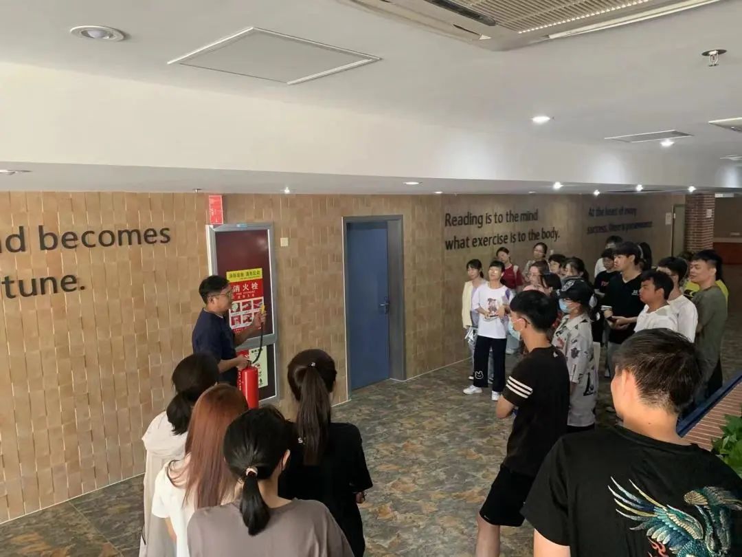 2-消防演练.jpg